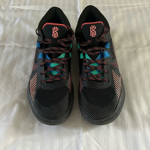 Nike Kyrie Flytrap 5 Basketball Shoes Men’s 7.5 - Picture 1 of 6